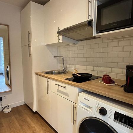 Clichy Studio Getaway - C70 Paris Bagian luar foto