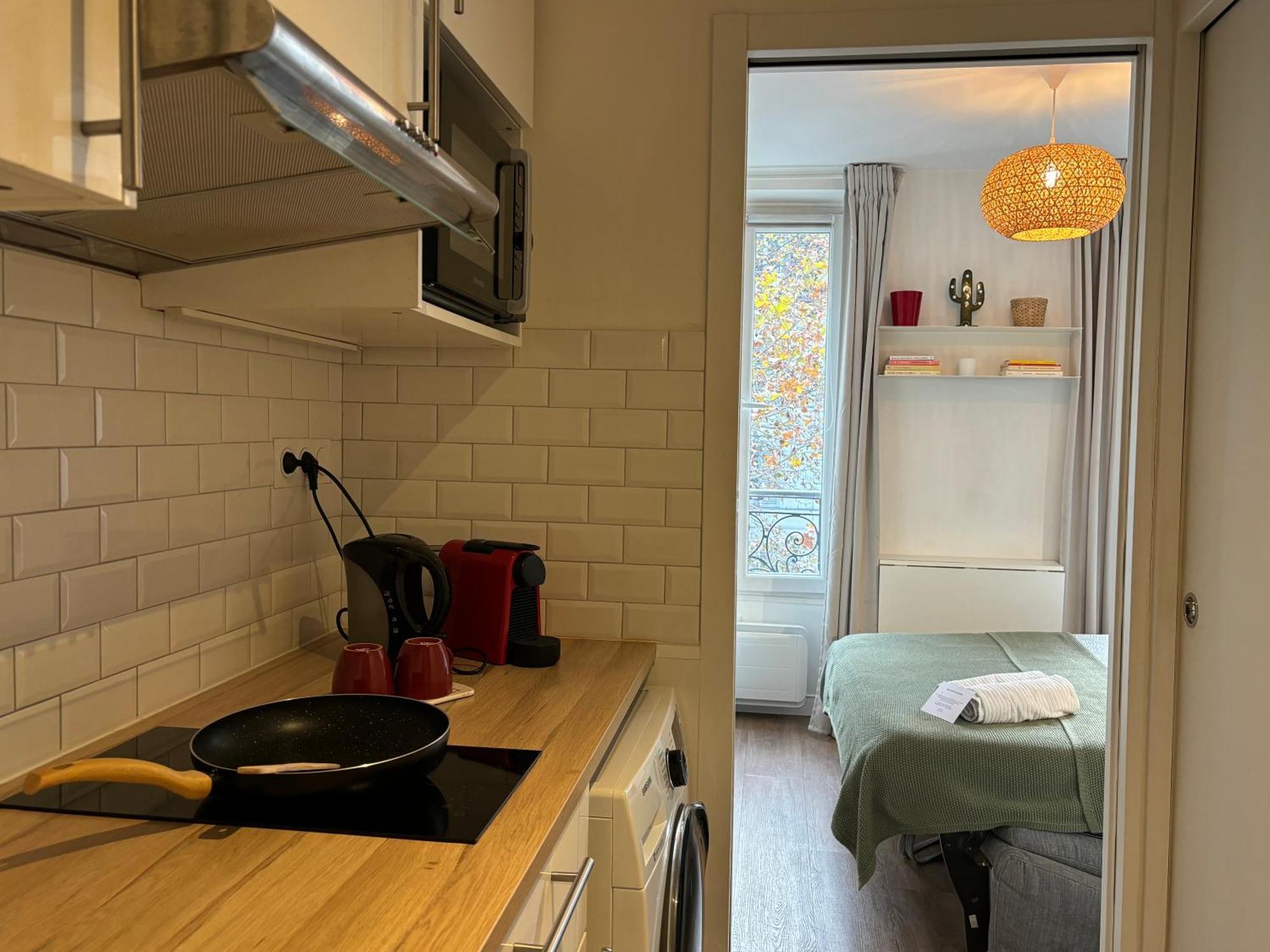Clichy Studio Getaway - C70 Paris Bagian luar foto