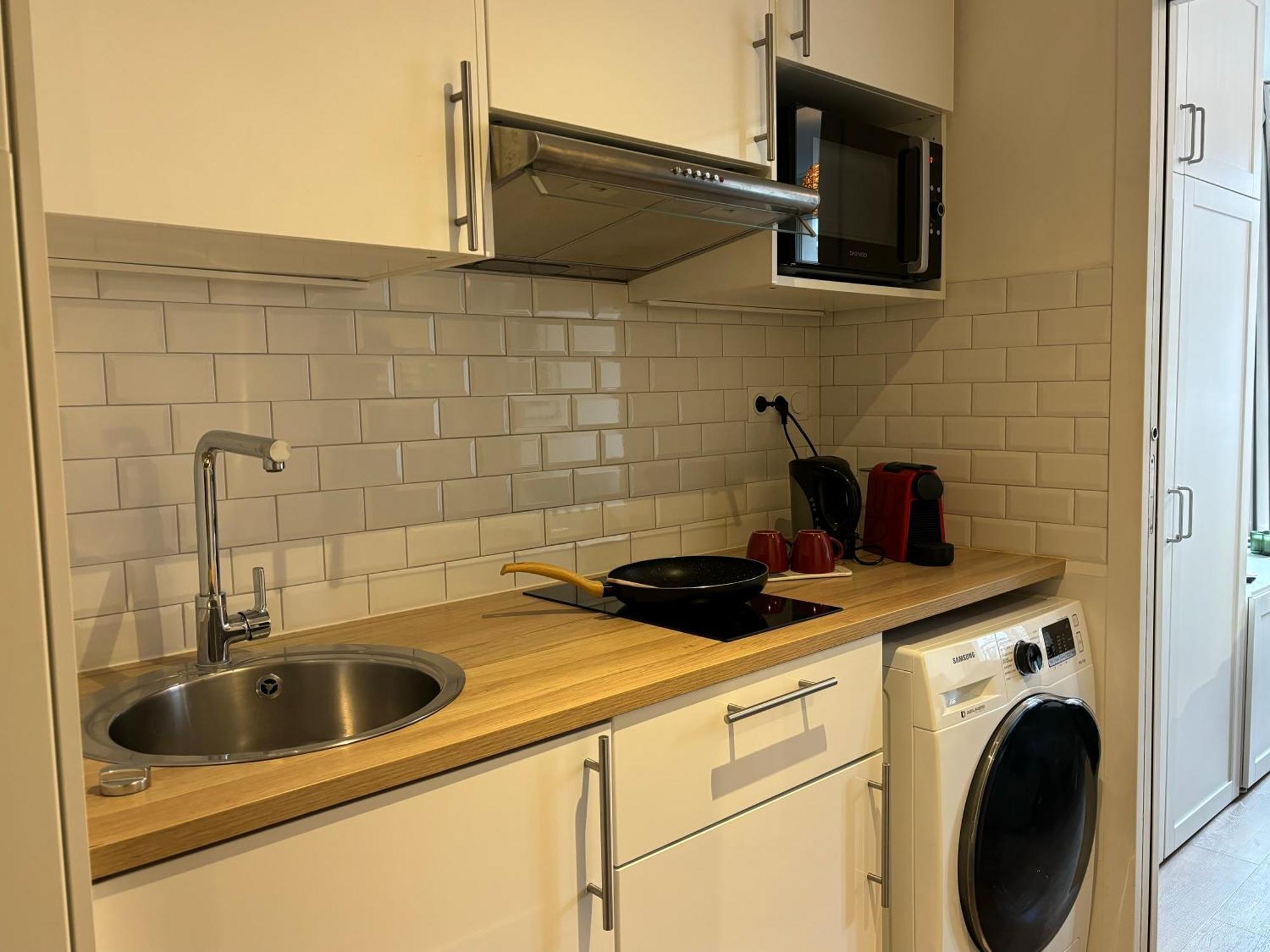 Clichy Studio Getaway - C70 Paris Bagian luar foto